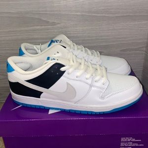 Nike SB Dunk Low Laser Blue